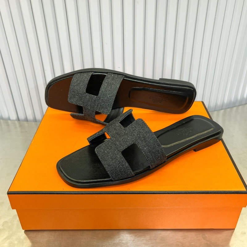 Hermes Slippers